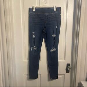 Old Navy Mid Rise Rockstar Super Skinny Distressed Jegging Size 10